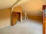 Gepflegtes Einfamilienhaus mit Bergblick, viel Sonne und Potenzial in ruhiger Wohnlage - EFH Piding - IMMOBILIEN KURZ