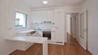 Moderne 3-Zimmer-Wohnung mit Terrasse und Garten - Moderne 3-Zimmer-Wohnung mit Terrasse und Garten - Immobilienkanzlei Alexander Kurz